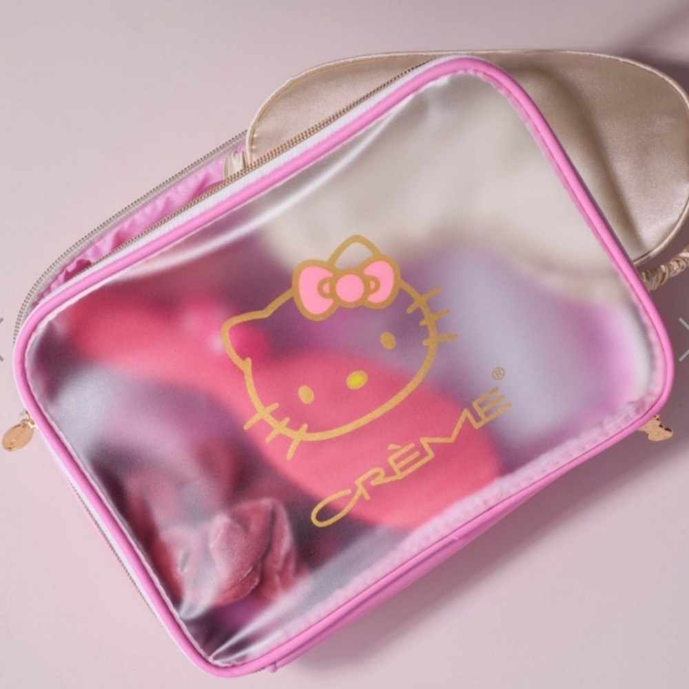 THE CREME SHOP x HELLO KITTY LARGE MAKEUP COSMETIC CASE  NWT - Picture 2 of 5